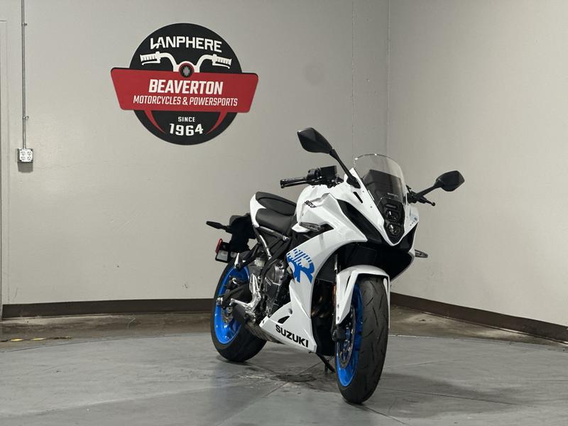 2026 Suzuki GSX-8R