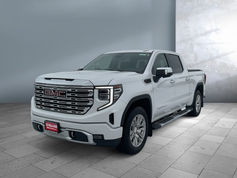 2024 GMC Sierra 1500 — front three-quarter view