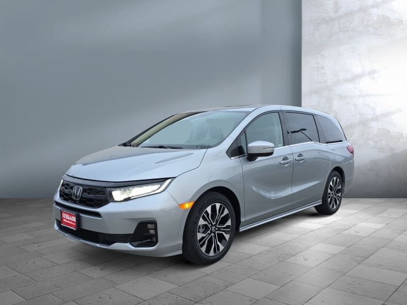 2026 Honda Odyssey — front three-quarter view