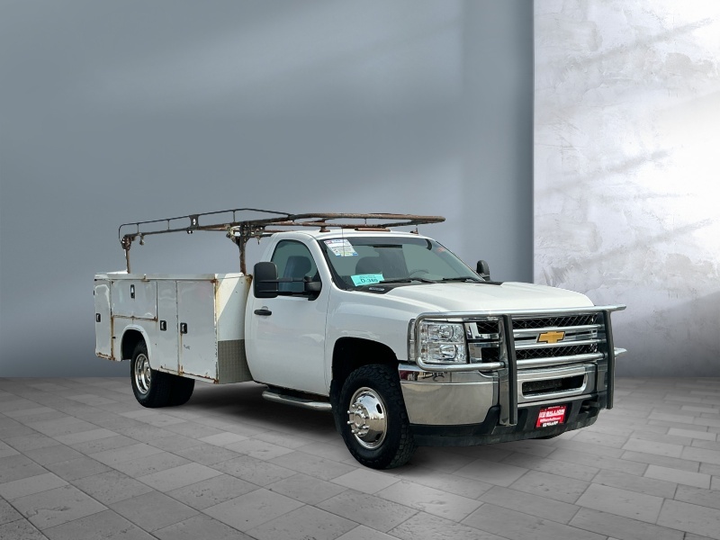 2012 Chevrolet Silverado 3500HD — front three-quarter view