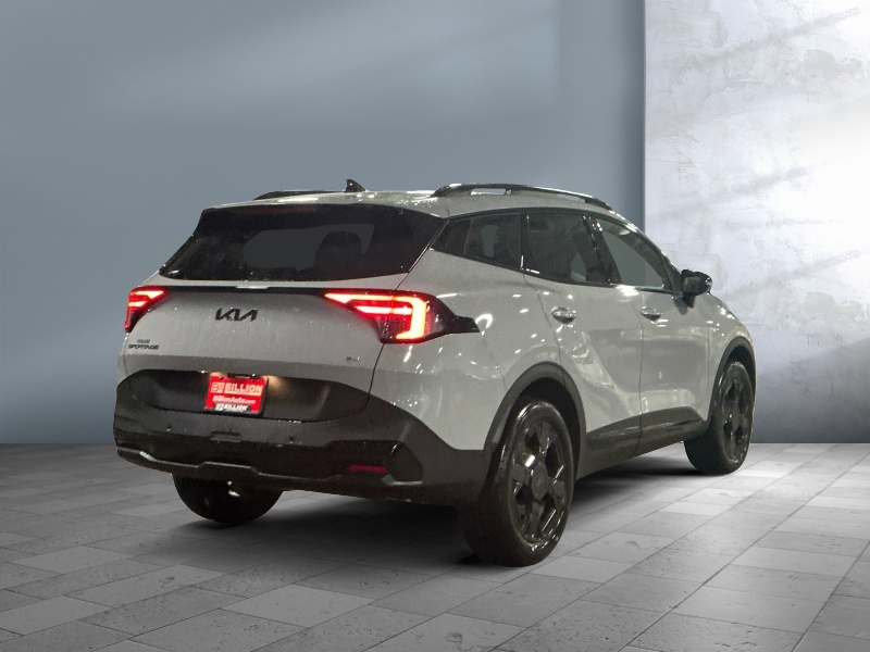 2026 Kia Sportage Hybrid — side profile view