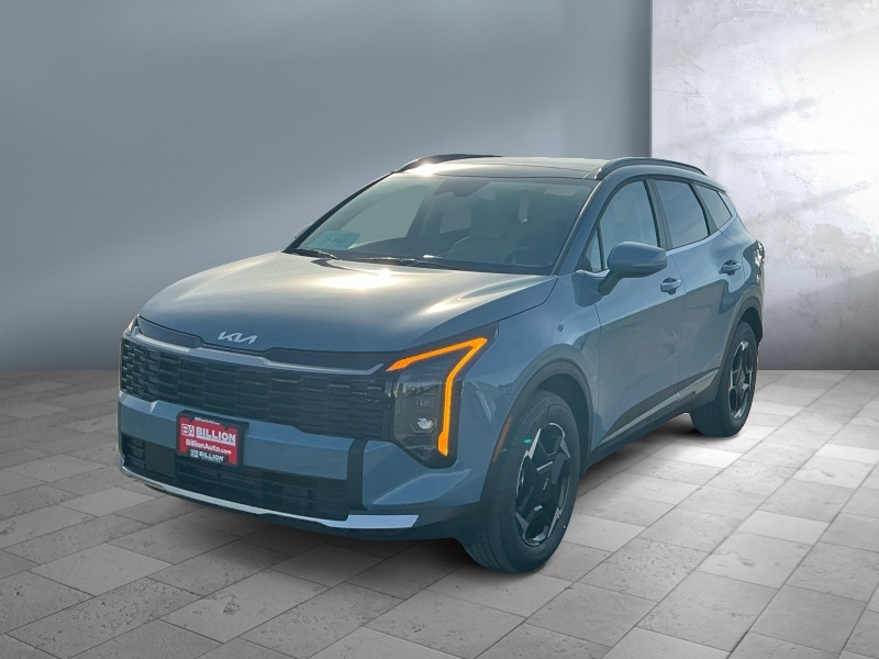 2026 Kia Sportage Hybrid — front three-quarter view