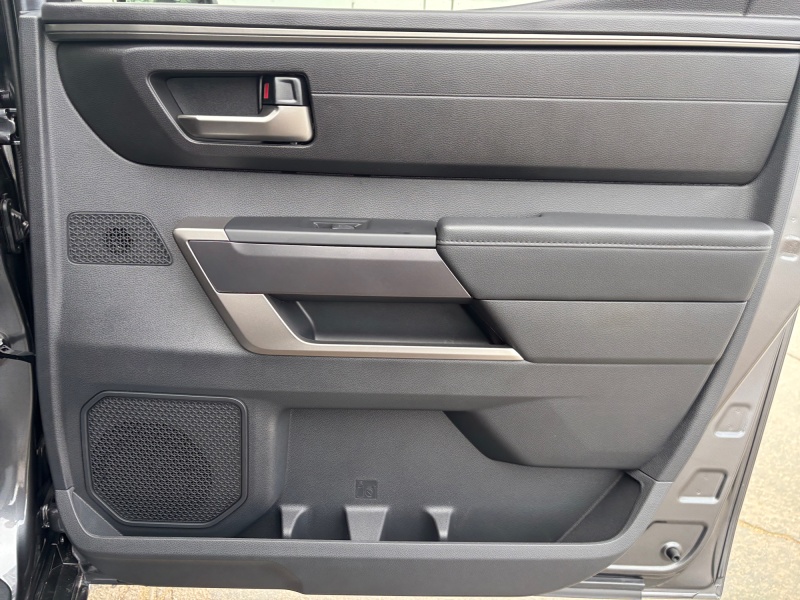 2026 Toyota Tundra 4WD — photo 18 view