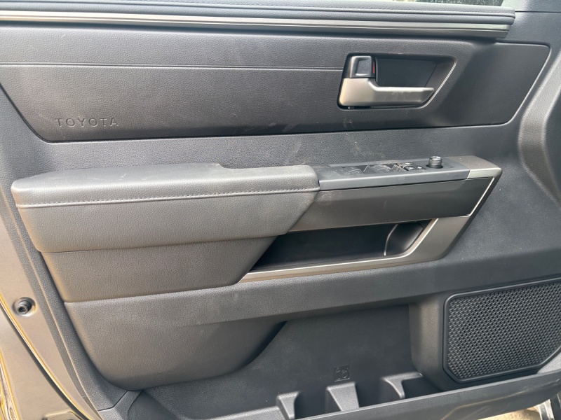 2026 Toyota Tundra 4WD — photo 12 view