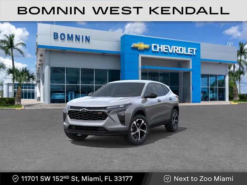 2026 Chevrolet Trax 1RS in Sterling Gray Metallic — front three-quarter view