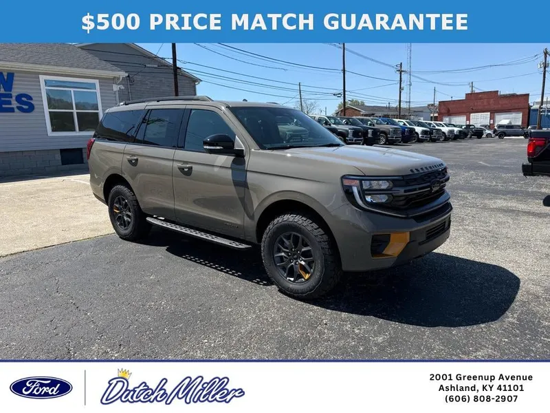 2026 Ford Expedition Tremor in Marsh Gray — front three-quarter view