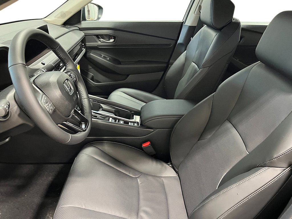 2026 Honda Accord Hybrid — photo 13 view