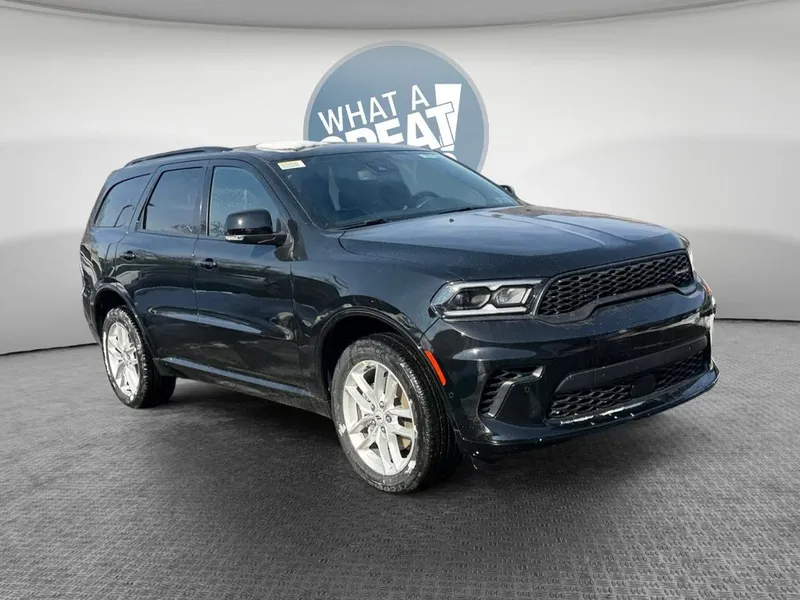 2026 Dodge Durango DURANGO GT PLUS AWD in Diamond Black Clear-Coat Exterior Paint — front three-quarter view