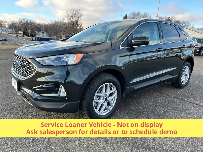 2024 Ford Edge SEL AWD in Forged Green Metallic — front three-quarter view