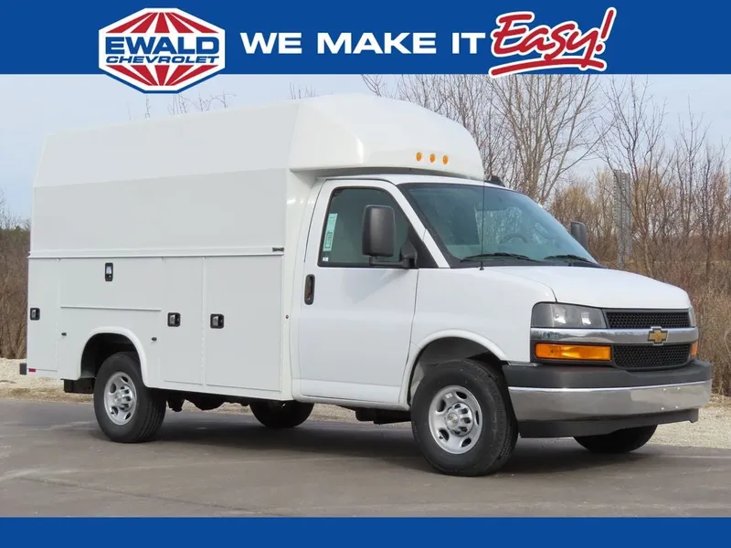 2026 Chevrolet Express 3500 Work Van Cutaway in Summit White — front three-quarter view