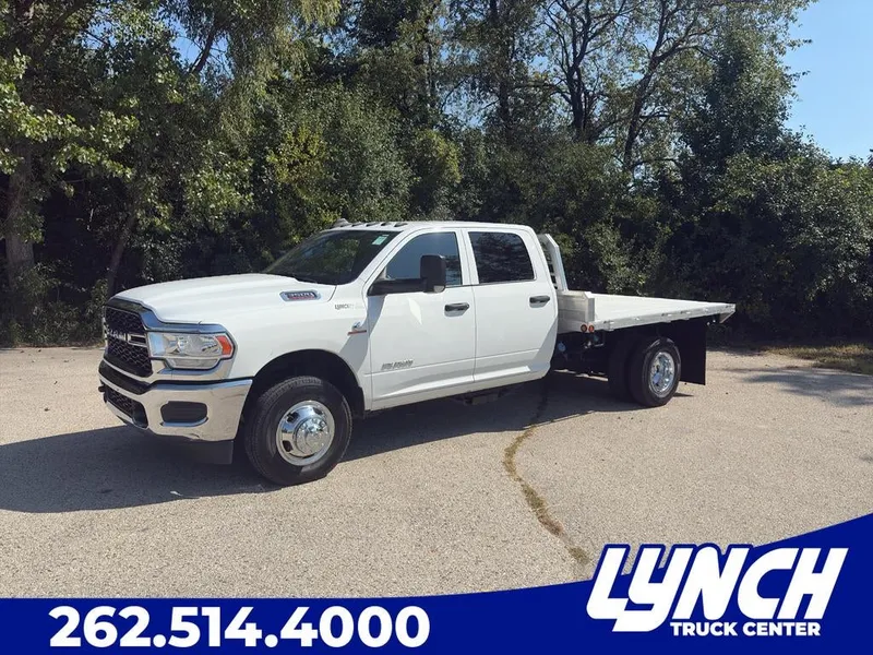 2021 RAM 3500 Chassis 9' Duramag Flatbed in White — front three-quarter view