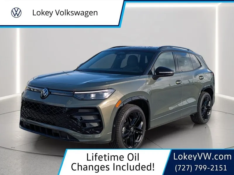 2026 Volkswagen Tiguan 2.0T SE R-Line Black in Avocado Green W/Deep Black Roof — front three-quarter view