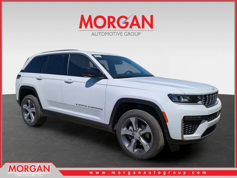 2026 Jeep Grand Cherokee Limited in White/off-white — front three-quarter view