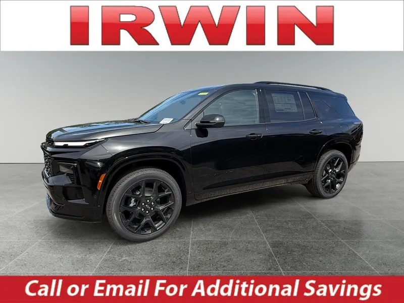 2026 Chevrolet Traverse RS in Mosaic Black Metallic — front three-quarter view