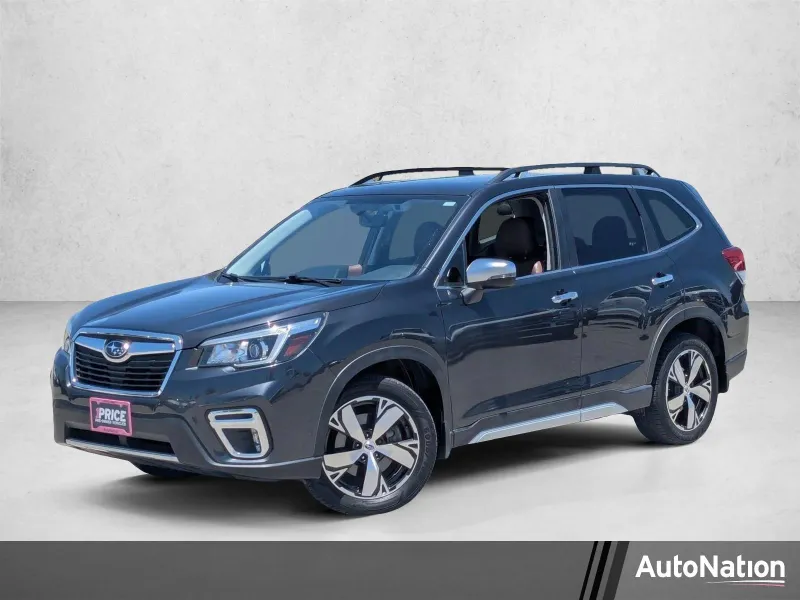 2019 Subaru Forester 2.5i Touring — front three-quarter view