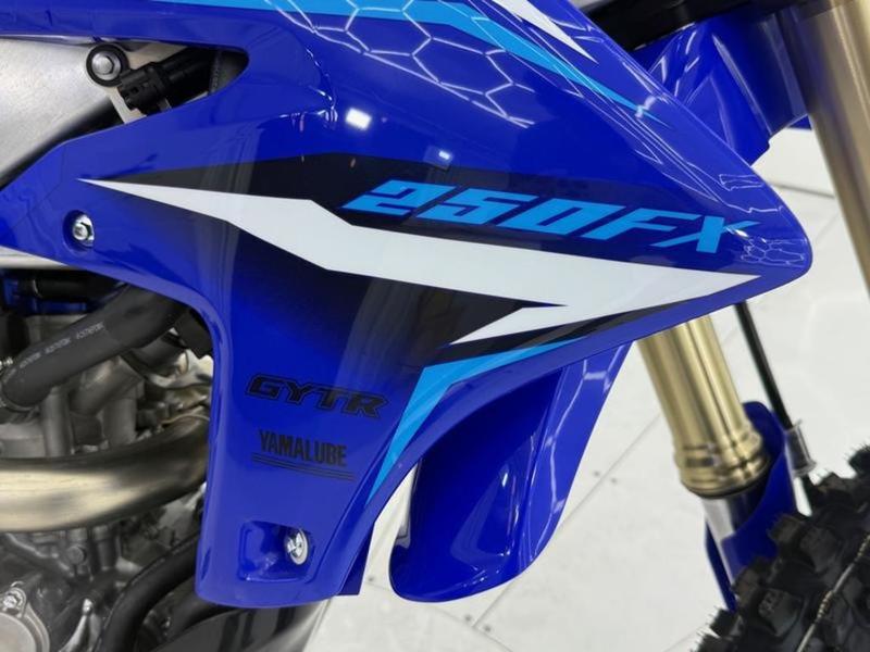 2026 Yamaha YZ250FX — photo 12 view