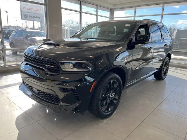 2026 Dodge Durango DURANGO GT PLUS AWD in Diamond Black Clear-Coat Exterior Paint — front three-quarter view