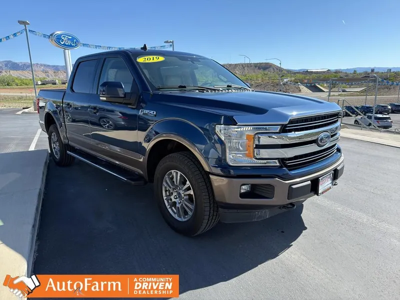 2019 Ford F-150 LARIAT in Blue Jeans Metallic — front three-quarter view
