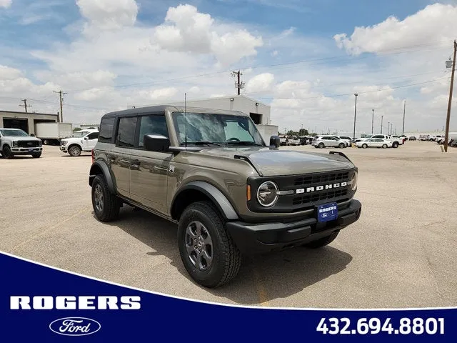 2026 Ford Bronco Big Bend in Marsh Gray — front three-quarter view