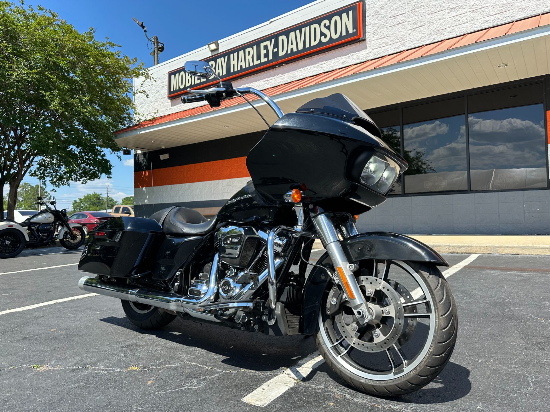 2017 Harley-Davidson Road Glide Special
