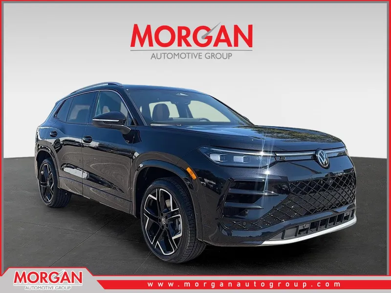 2026 Volkswagen Tiguan SEL R-Line Turbo in Black — front three-quarter view