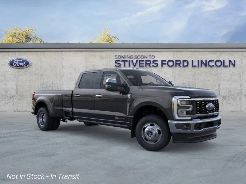 2026 Ford Super Duty F-350 Lariat in Agate Black Metallic — front three-quarter view