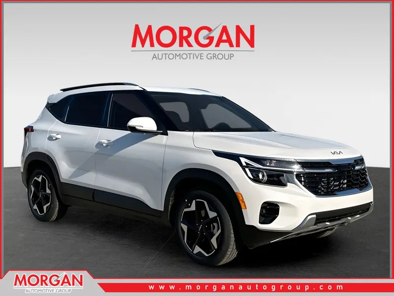 2026 Kia Seltos S in Snow White Pearl — front three-quarter view