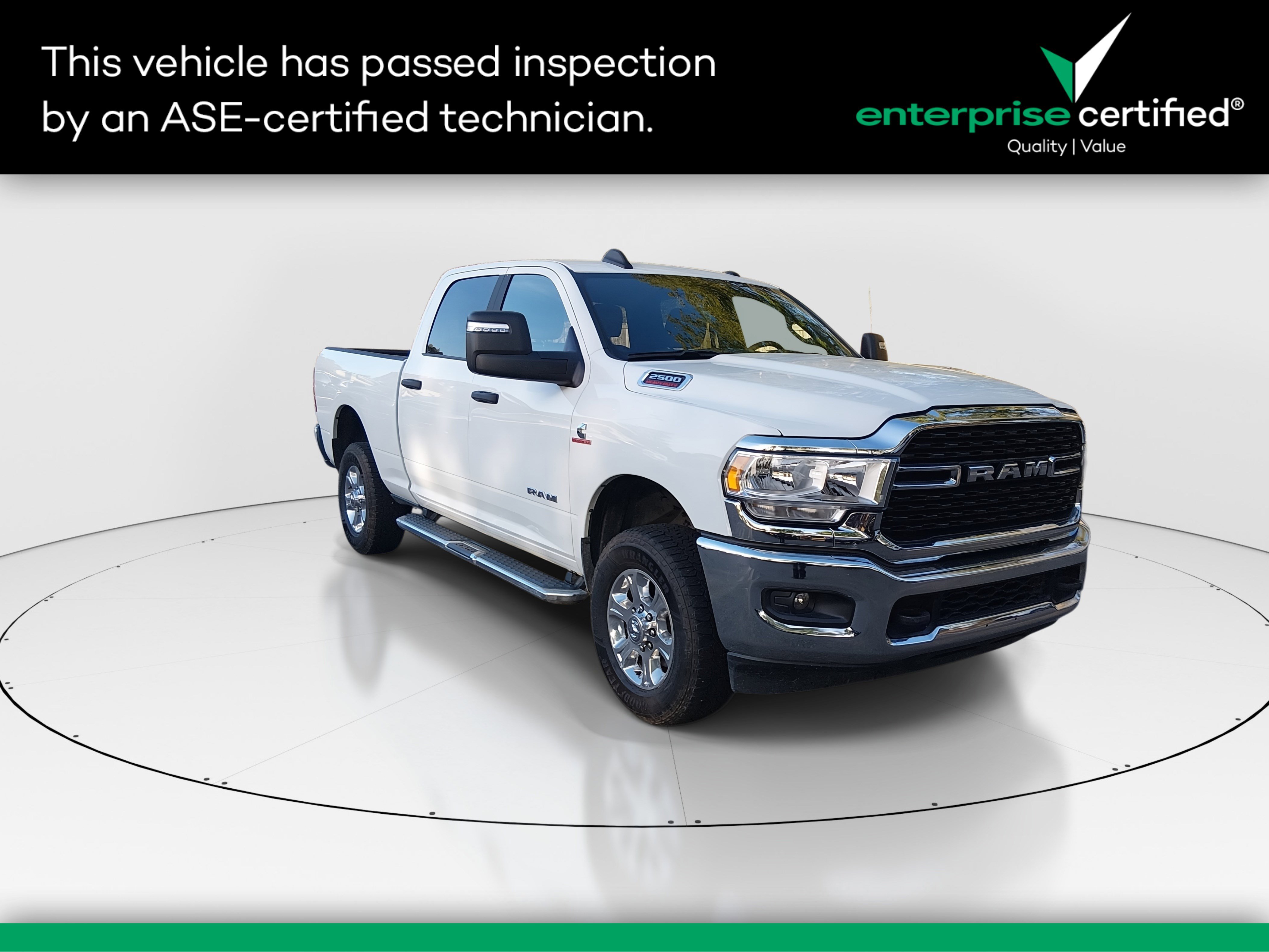 2024 Ram 2500 Big Horn 4x4 Crew Cab 6'4" Box — front three-quarter view