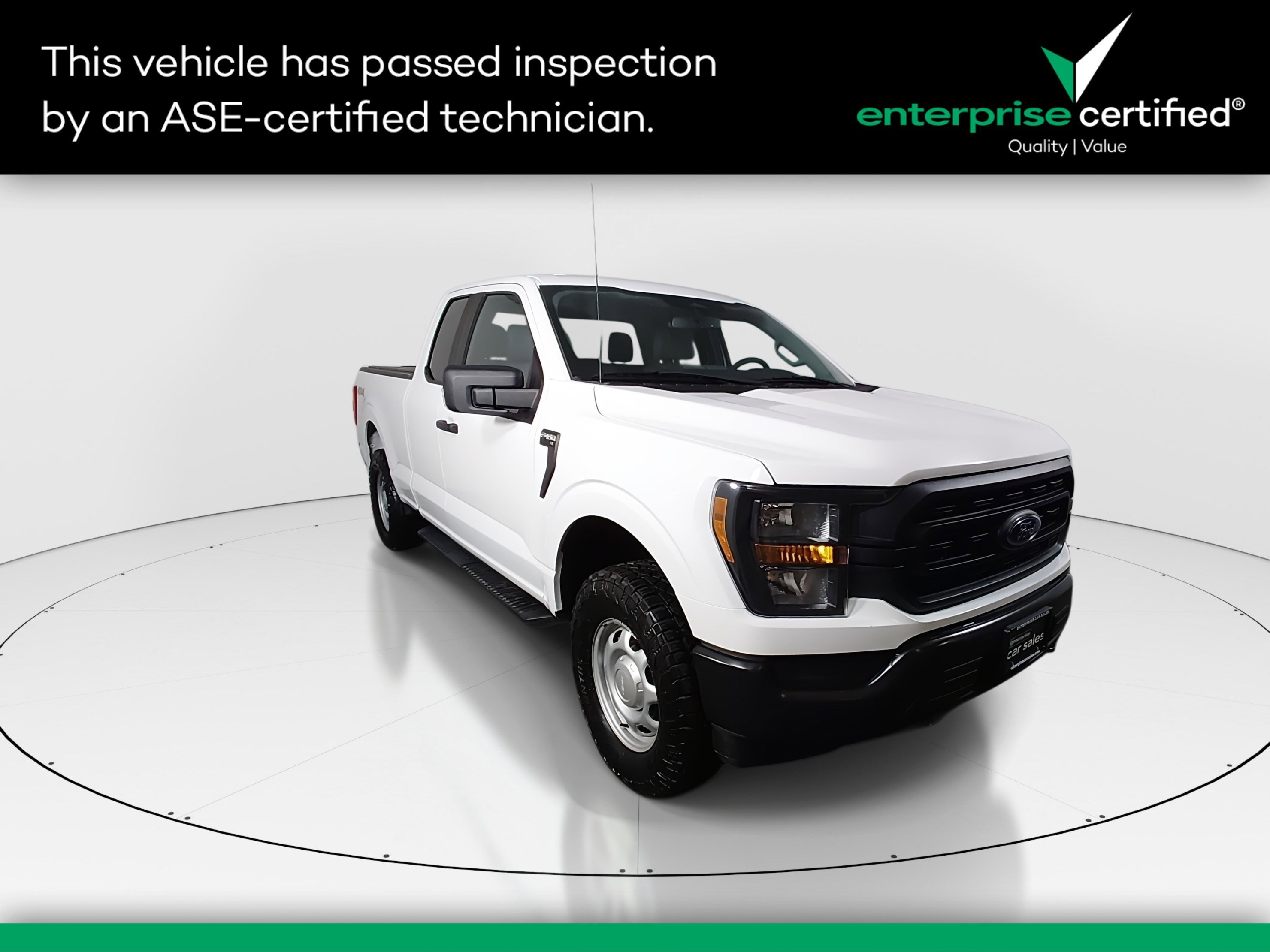 2023 Ford F-150 XL 4WD SuperCab 6.5' Box — front three-quarter view