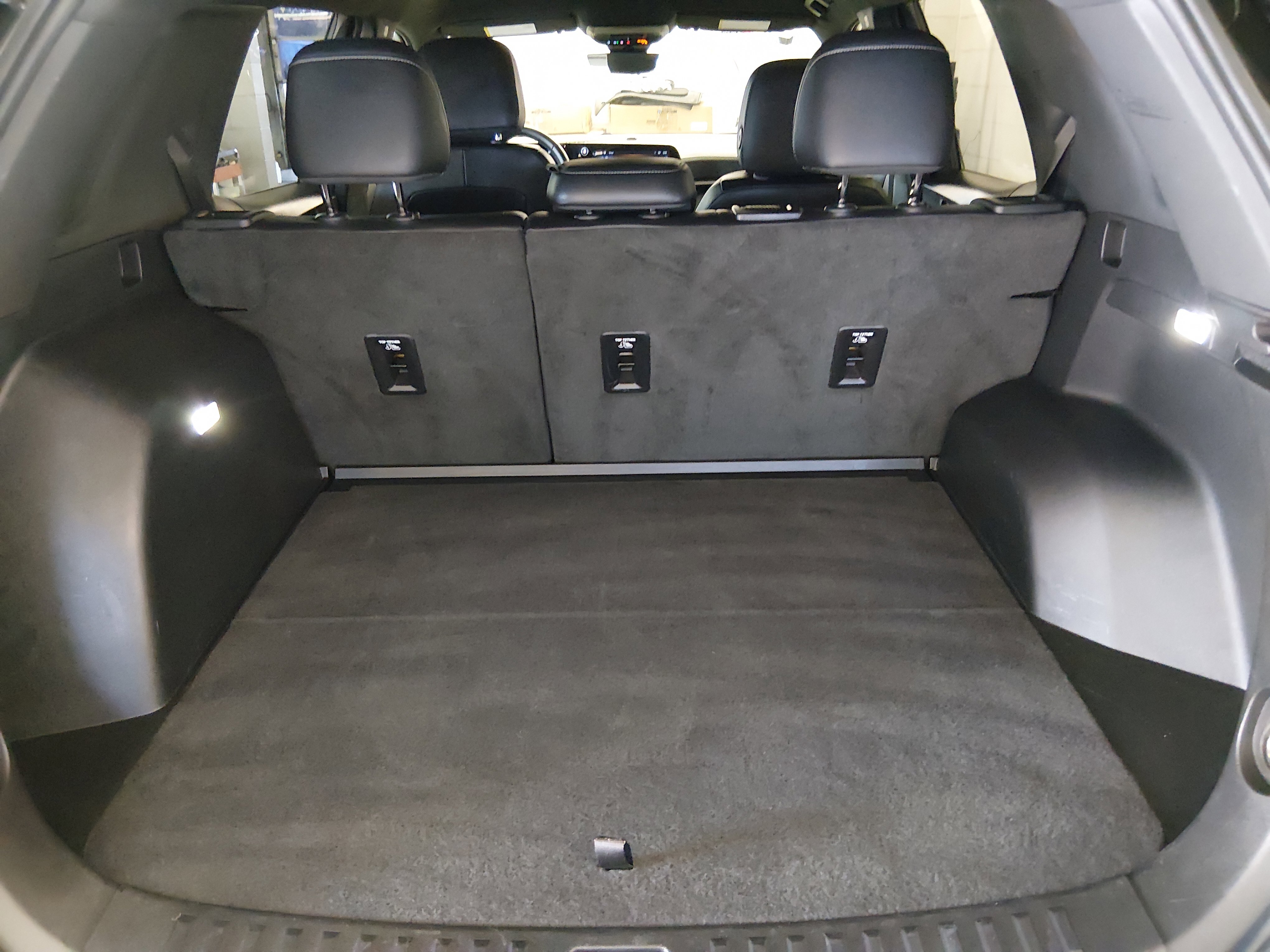 2025 Chevrolet Equinox — photo 18 view