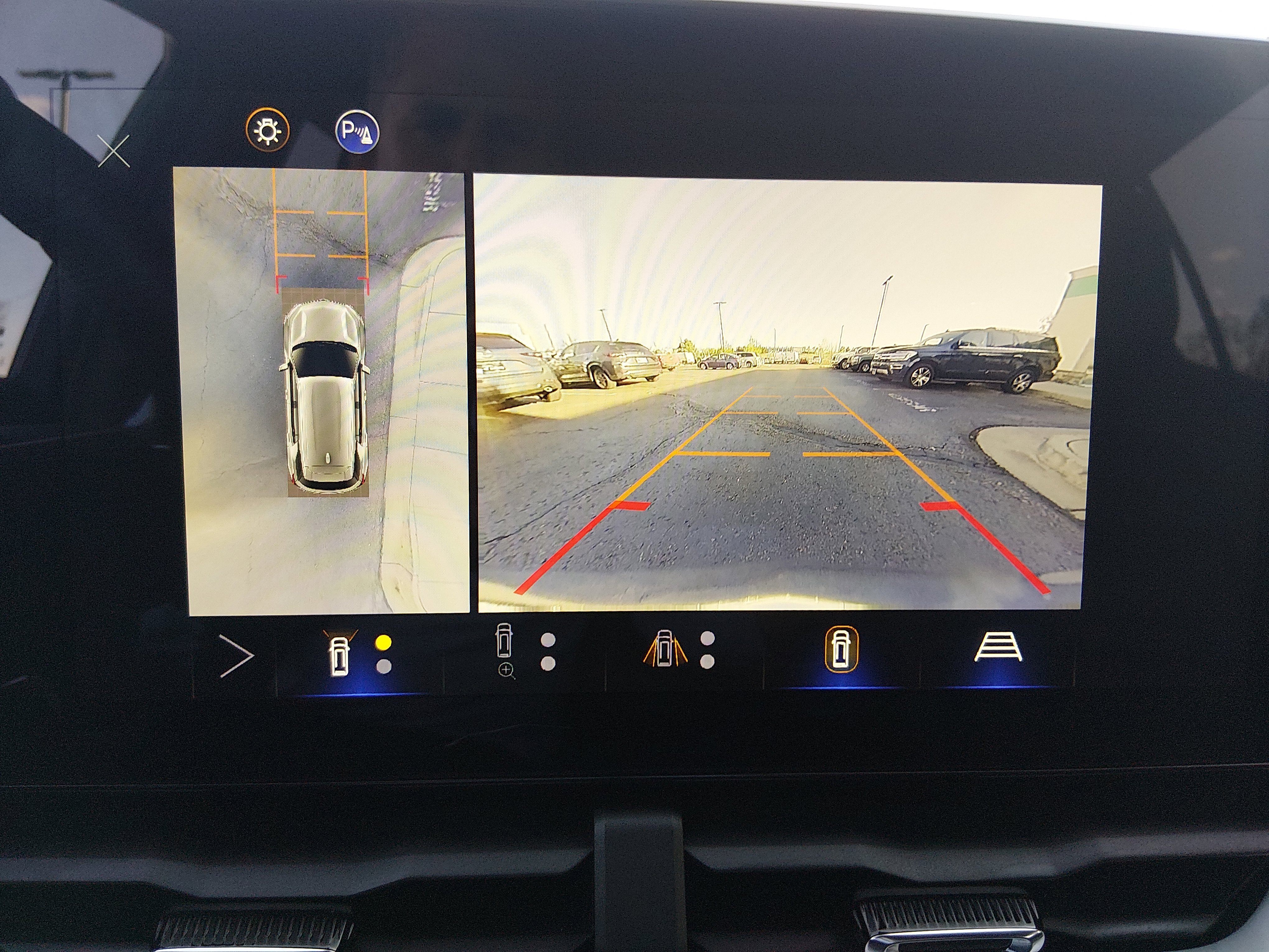 2025 Chevrolet Equinox — photo 24 view
