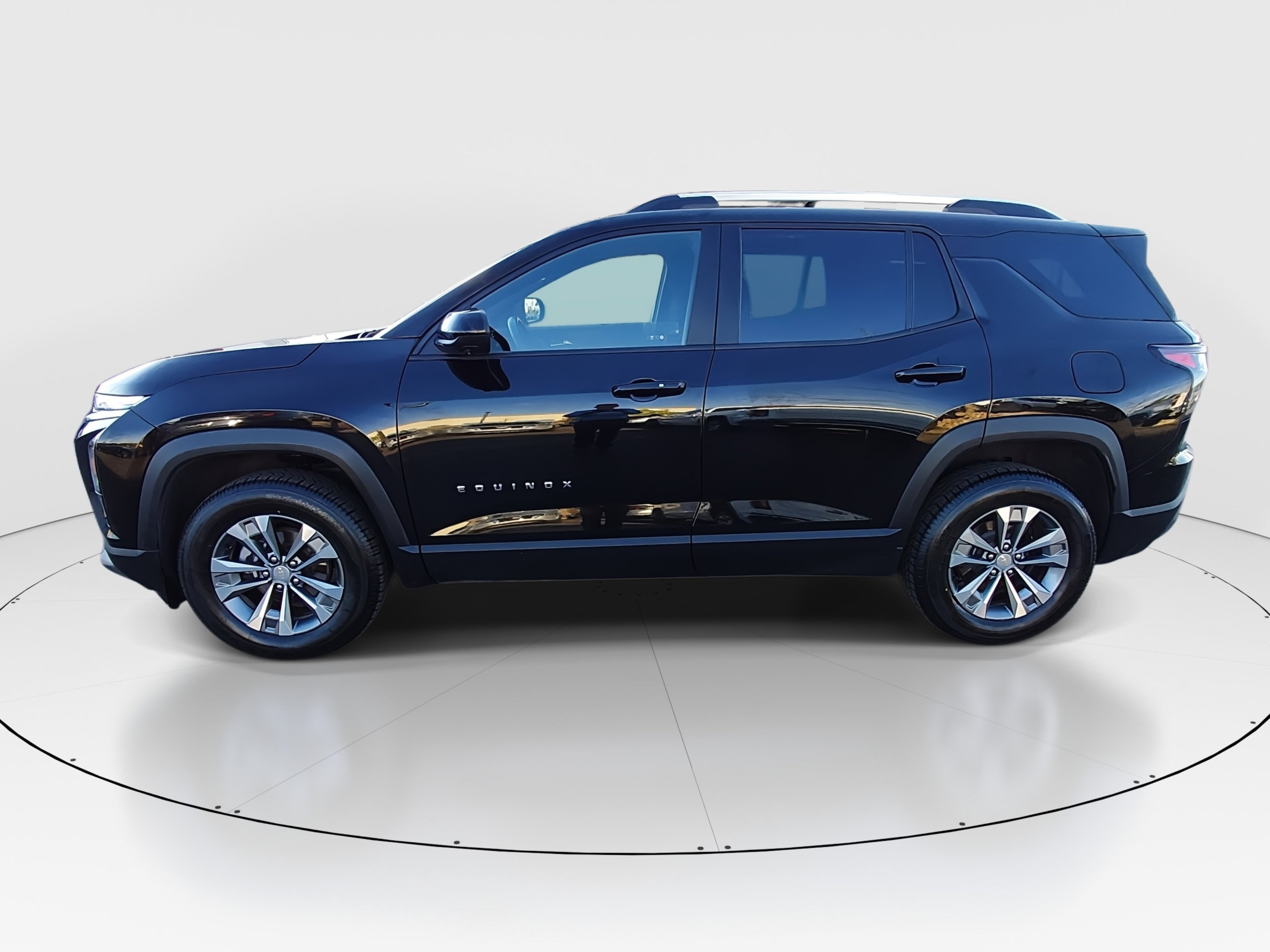 2025 Chevrolet Equinox — interior view