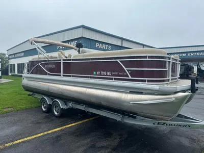 2024 Godfrey Pontoons Sweetwater