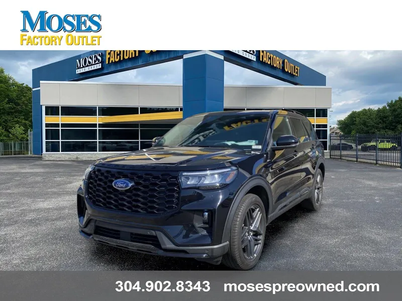 2025 Ford Explorer ST-Line in Agate Black — front three-quarter view