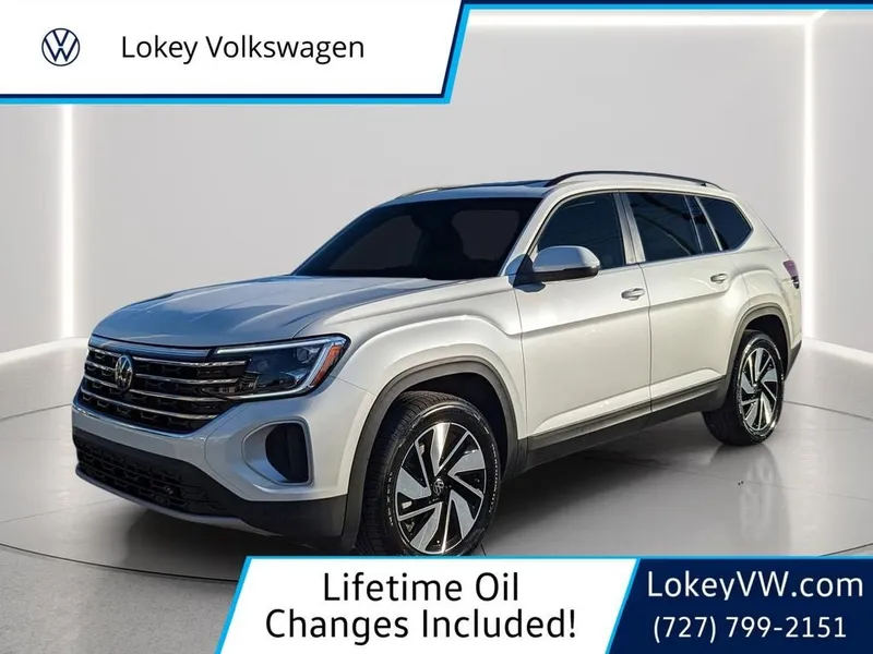 2026 Volkswagen Atlas 2.0T SE w/Technology in Opal White Pearl — front three-quarter view