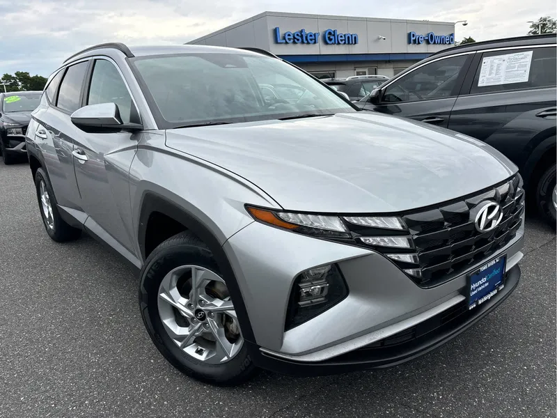 2023 Hyundai Tucson SEL in Shimmering Silver — front three-quarter view