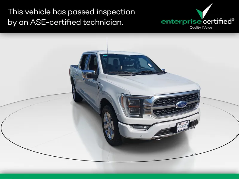 2023 Ford F-150 Platinum 4WD SuperCrew 5.5' Box — front three-quarter view