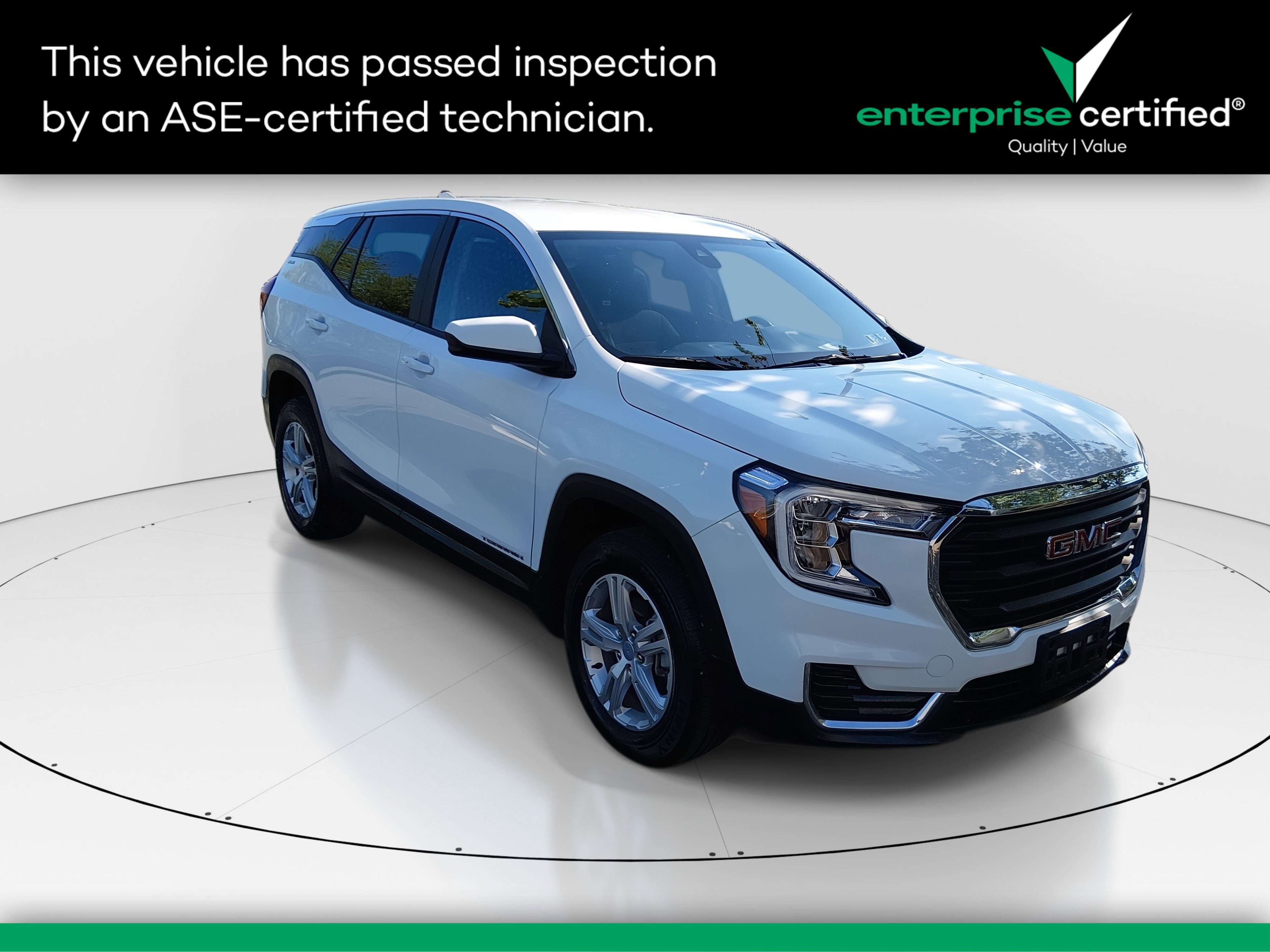 2024 GMC Terrain AWD 4dr SLE — front three-quarter view