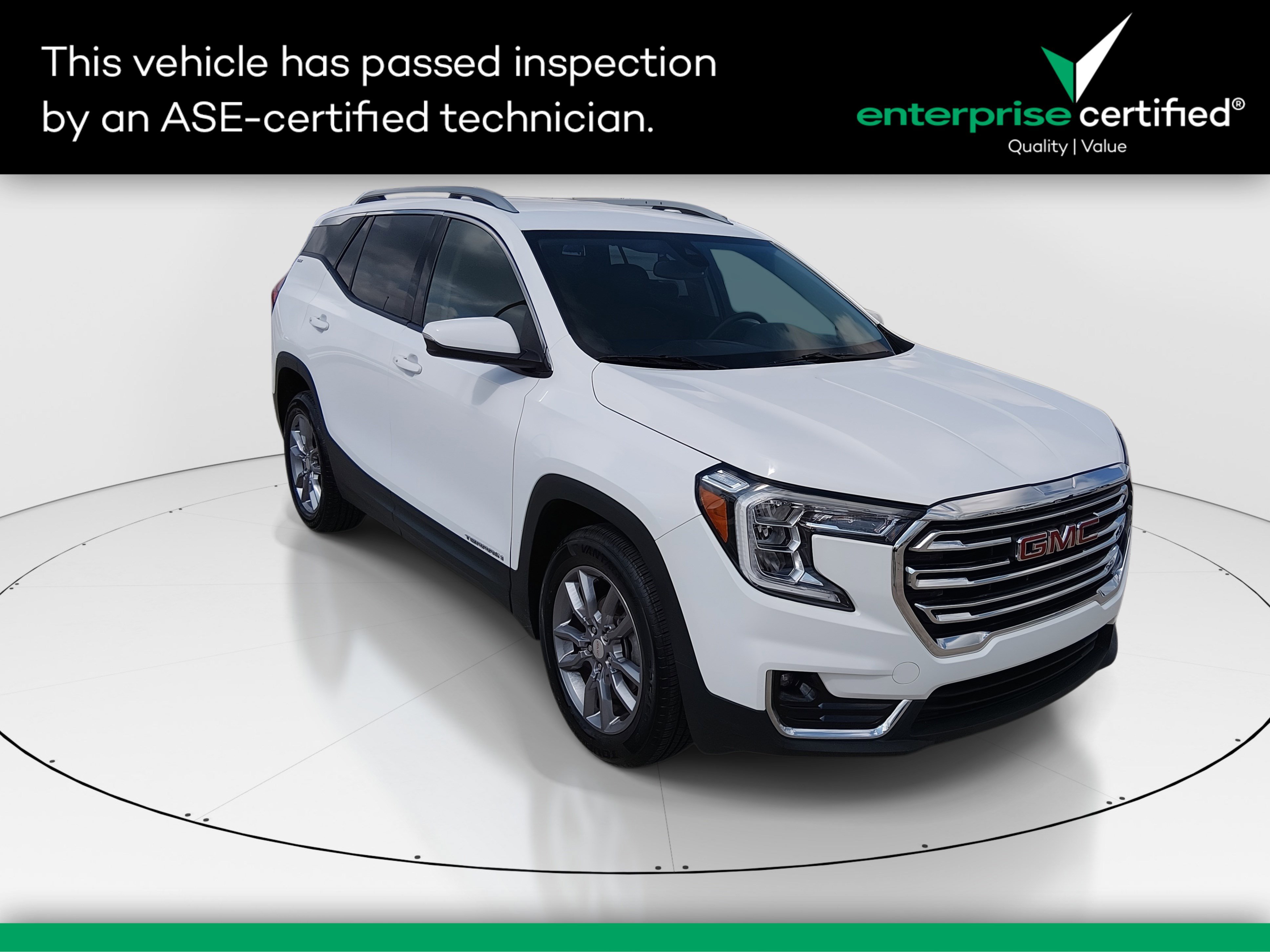 2024 GMC Terrain FWD 4dr SLT — front three-quarter view