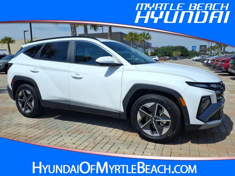 2025 Hyundai TUCSON SEL in Pearl White — front three-quarter view