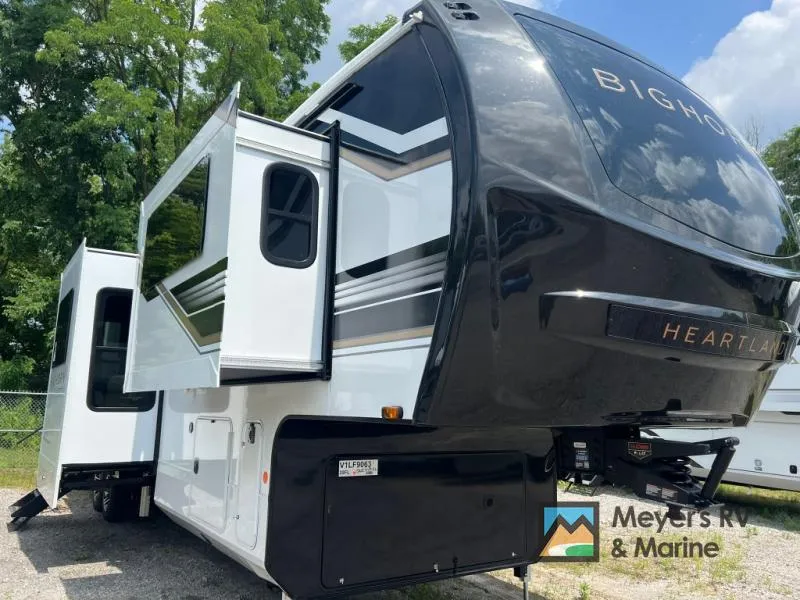 2027 Heartland Bighorn 39FL — front three-quarter view