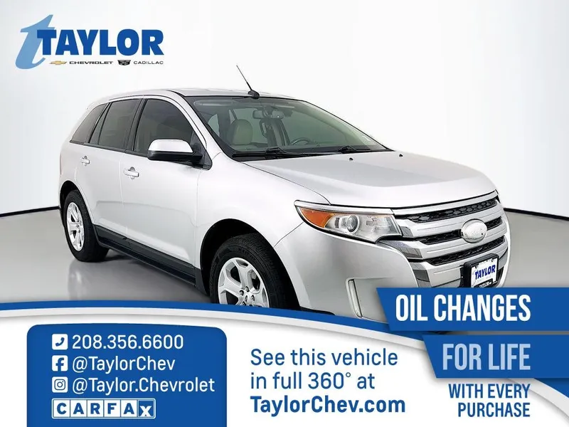2013 Ford Edge SEL in Silver — front three-quarter view