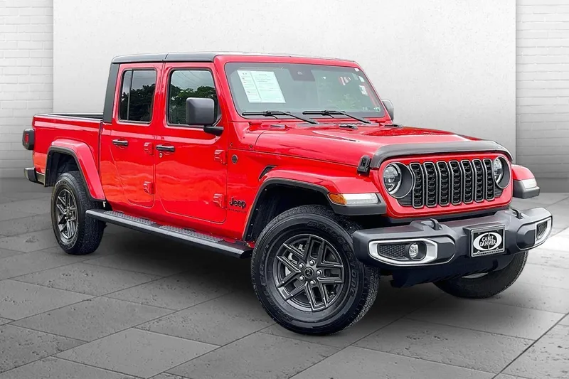 2024 Jeep Gladiator Sport S in Firecracker Red C — front three-quarter view