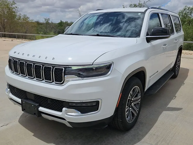 2024 Jeep Wagoneer L Series II in Bright White Clearcoat — front three-quarter view