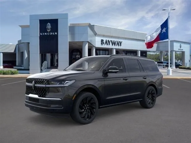 2026 Lincoln Navigator Reserve in Infinite Black Metallic Clearcoat — front three-quarter view