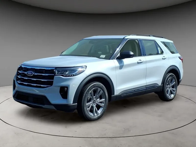 2026 Ford Explorer Active in White Metallic — front three-quarter view