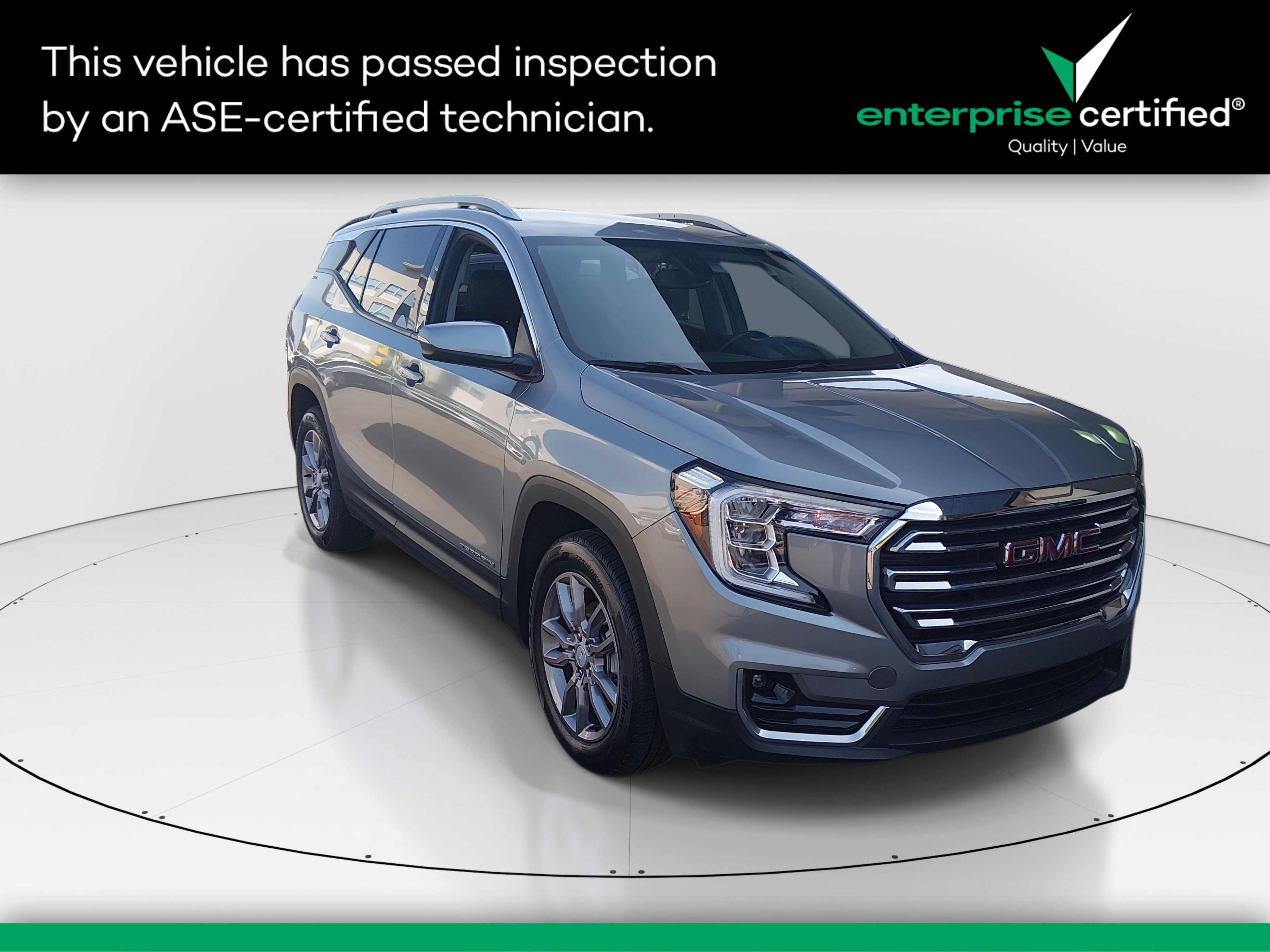 2024 GMC Terrain FWD 4dr SLT — front three-quarter view