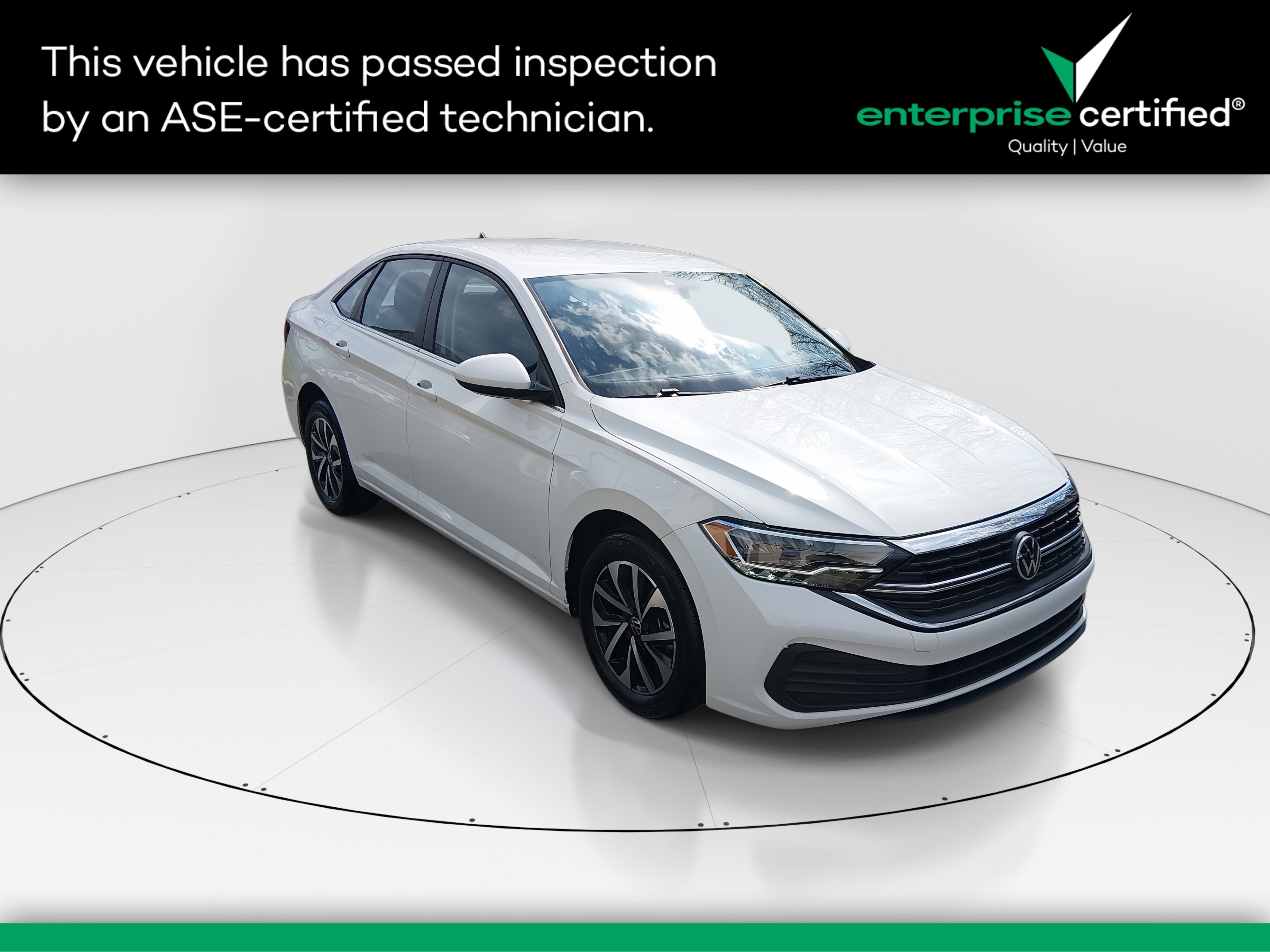 2024 Volkswagen Jetta S Auto — front three-quarter view