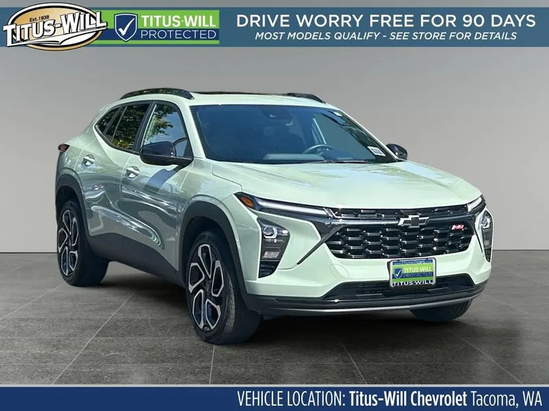 2024 Chevrolet Trax 2RS in Cacti Green — front three-quarter view