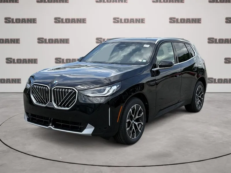 2026 BMW X3 30 xDrive in Black Sapphire Metallic — front three-quarter view